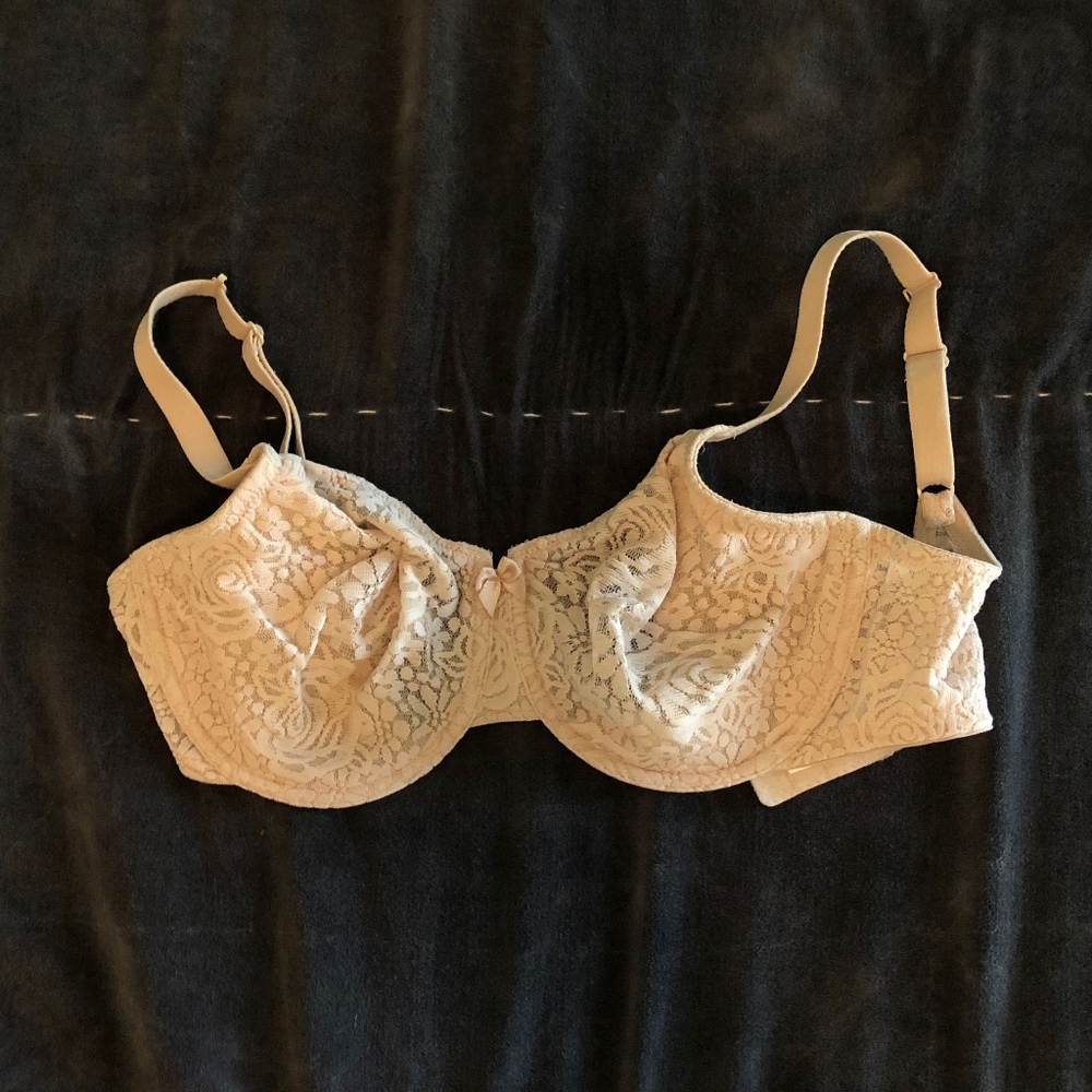 Wacoal Beige Lace Convertible Bra 32DDD